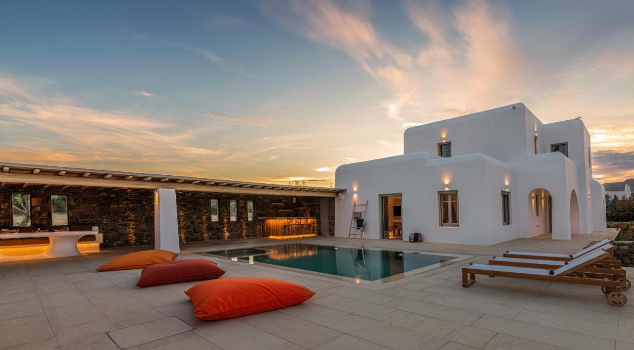 Mykonos Ag Villas In Ftelia Beach Exterior foto